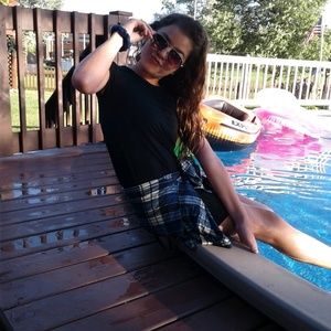 Meet your Posher, Haley